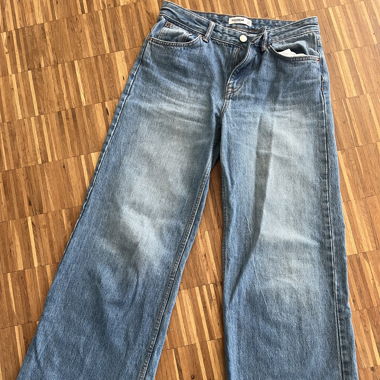 wide leg mid waist jeans