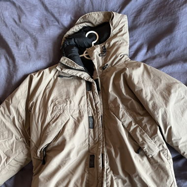 brown/beige jacket