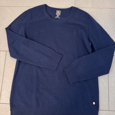 Blue cashmere sweater L