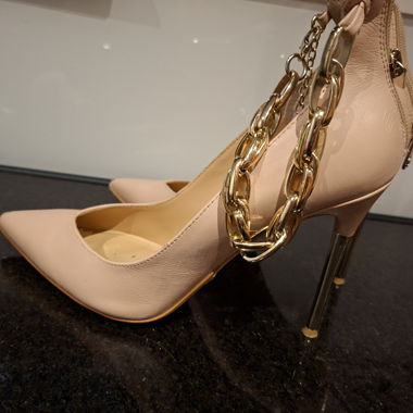 Guess Pumps Gr. 40