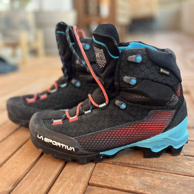 Scarponi da montagna La Sportiva GTX, taglia 40