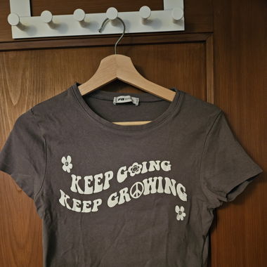 Crop T-Shirt
