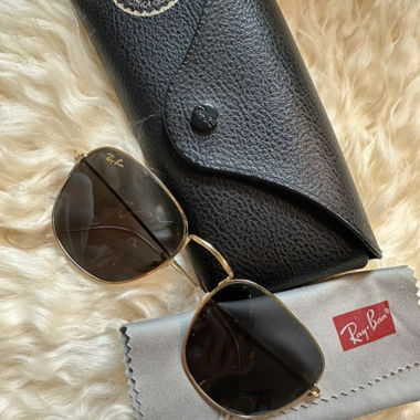 Ray-Ban Sunglasses Gold