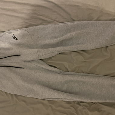 Nike Tech Joggers 