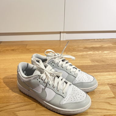 Nike Dunk Low in "Photon Dust"