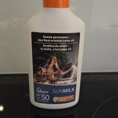Sherpa Tensing Sunmilk SPF 50