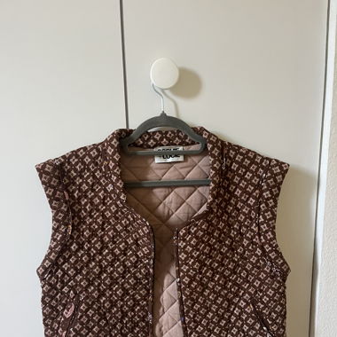 Gilet sans manches Sophie  Lucie