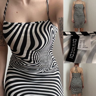  Sommerkleid mit Muster in optischer Täuschung 