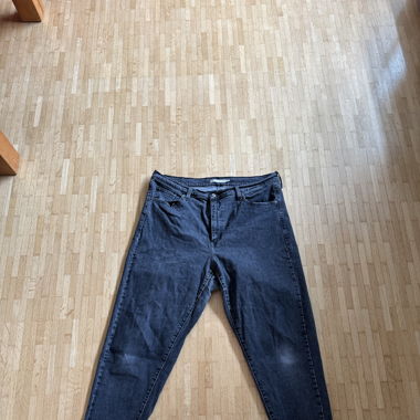 HIGH WAISTED MOM JEAN - Levi‘s