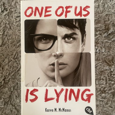 Libro One of Us Is Lying