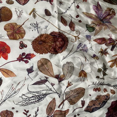 Foulard di seta stampato