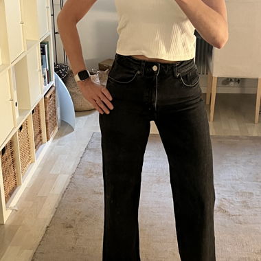 Jeans a gamba larga