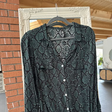 Bluse in Schlangenoptik