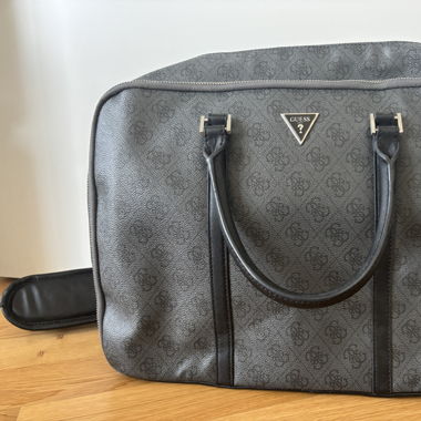 Guess Laptoptasche 