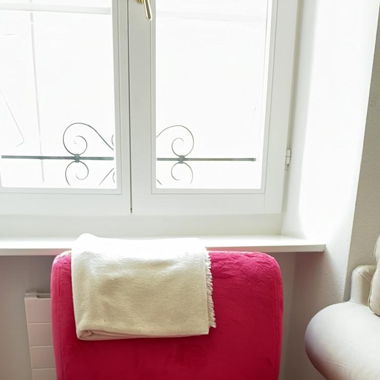 Red Velvet Chair - Elegant and Comfortable