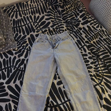 Mom Jeans