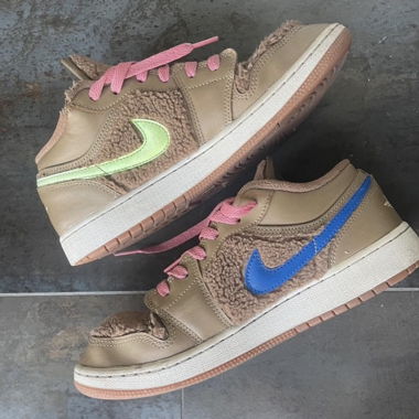 teddy bear nike shoes