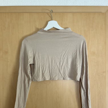 Langärmliges CropTop
