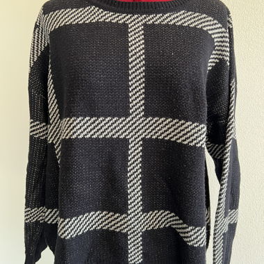 Pull en maille bleu à carreaux