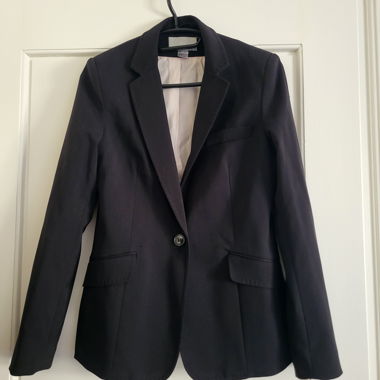 Schwarzer Blazer
