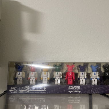 Nike Bearbrick Airforce 1