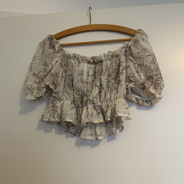 Blouse épaules dénudées