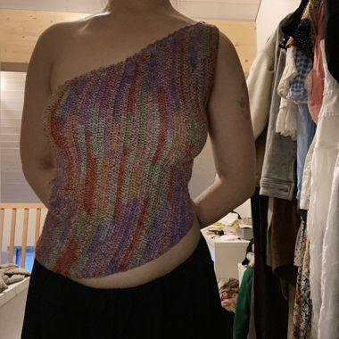 Top in maglia di lana fatto a mano