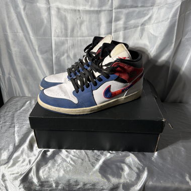 Jordan 1 mid