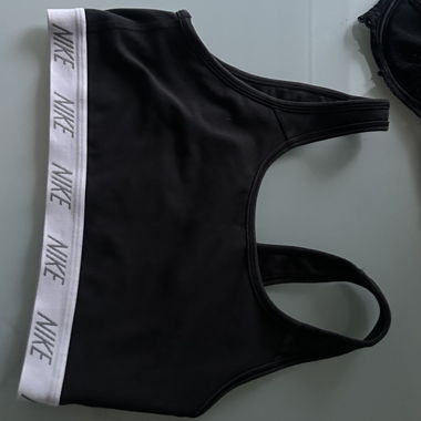 Nike Sport-BH schwarz