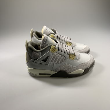 Jordan 4 Retro SE Craft Photon Dust 