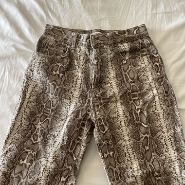 Gerades Hochtaillen-Jeans