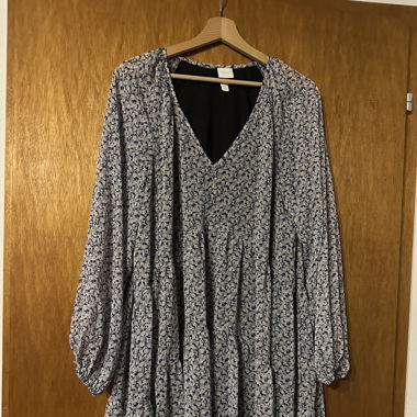 H&M Blumenkleid 