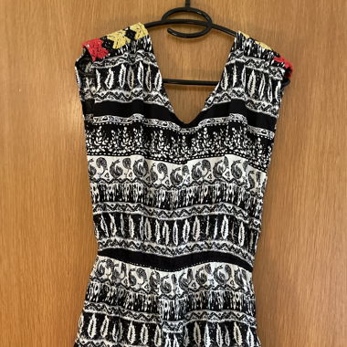 Kurzes Sommerkleid