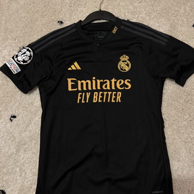 Maillot Real Madrid Rüdiger 23/24