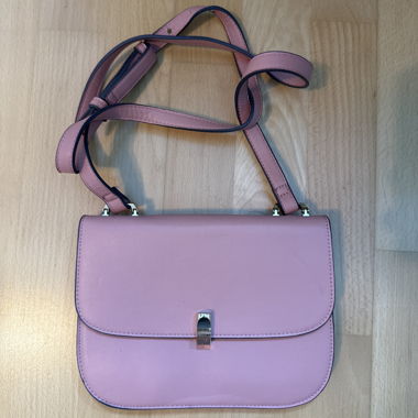 pinke handtasche