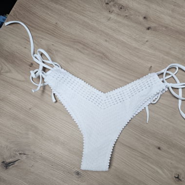 Culotte de bikini neuve