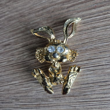 Gold-colored Bunny Brooch