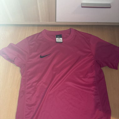 Pinkes Nike Tshirt
