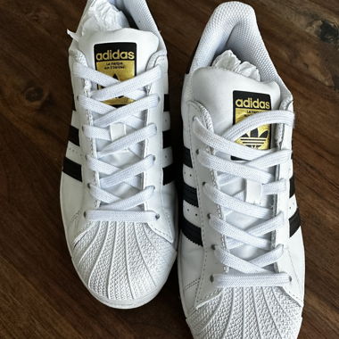 Adidas superstar