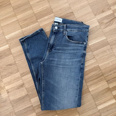 Pantaloni in denim con jeans Calvin Klein