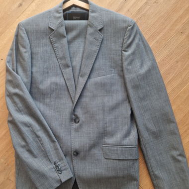 Esprit suit grey 102