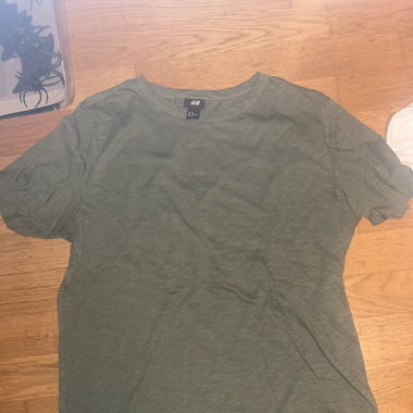 Graues T-Shirt