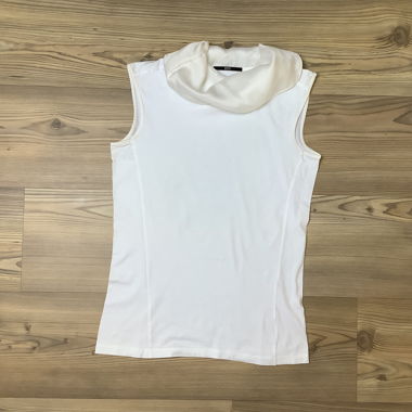 Haut blanc sans manches