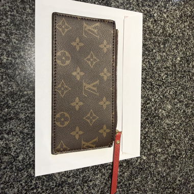 Braun Case