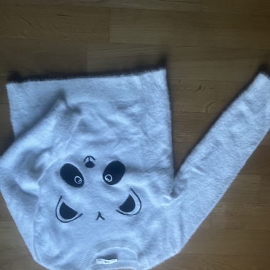 Panda Pullover