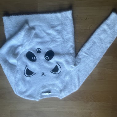 Panda Pullover