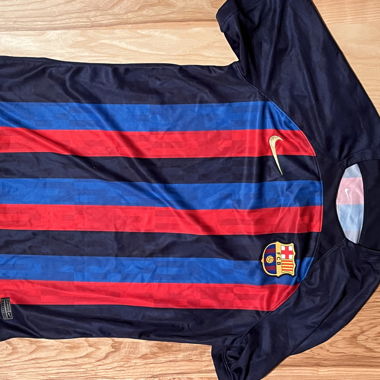 FC Barcelone Trikot Saison 2022 und 2023