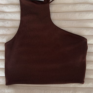 Bershka asymmetrisches braunes Top