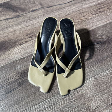 Fashion Flipflop heels