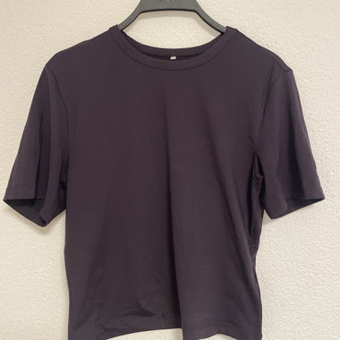 T-shirt sport violet foncé